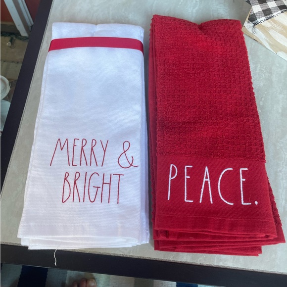 Rae Dunn red white Christmas Kitchen Towels NWT - Picture 2 of 12